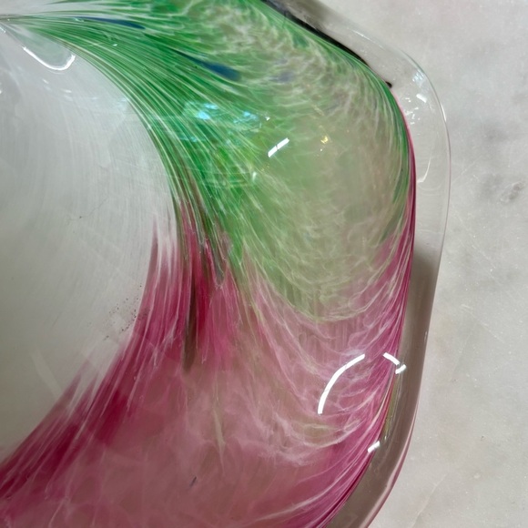 Vintage Murano pastel swirl pattern art glass bowl with fluted edges - Picture 6 of 9